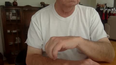 Snapshot of letscum2gether0 chatting on 12-10-24, 02:06 letscum2gether0 online show from 12-10-24, 02:06