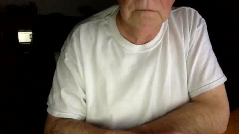 Snapshot of letscum2gether0 chatting on 01-09-25, 02:33 letscum2gether0 online show from 01-09-25, 02:33