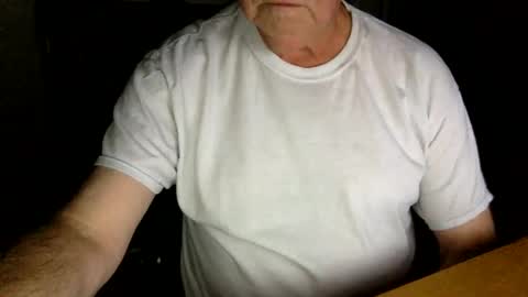 Snapshot of letscum2gether0 chatting on 10-23-25, 01:38 letscum2gether0 online show from 10-23-25, 01:38