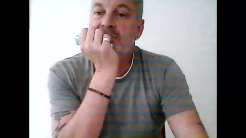 Snapshot of letshavefun2gether68 chatting on 06-01-26, 03:03 letshavefun2gether68 online show from 06-01-26, 03:03