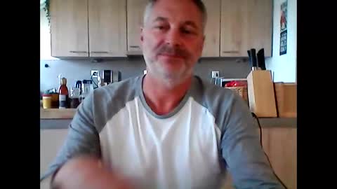 Snapshot of letshavefun2gether68 chatting on 06-05-26, 05:51 letshavefun2gether68 online show from 06-05-26, 05:51