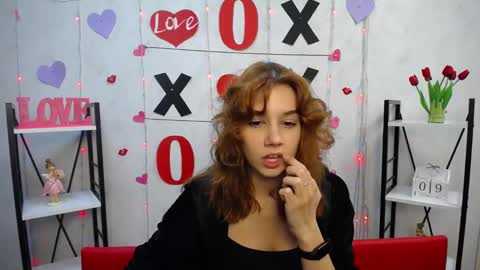 Snapshot of letty_curly chatting on 02-09-25, 06:54 letty_curly online show from 02-09-25, 06:54