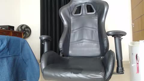 Lettywild Queen of Spades online show from 12-03-25, 07:34