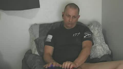 Snapshot of letzbenawtty2026 chatting on 06-22-26, 08:33 arizona222222 online show from 06-22-26, 08:33