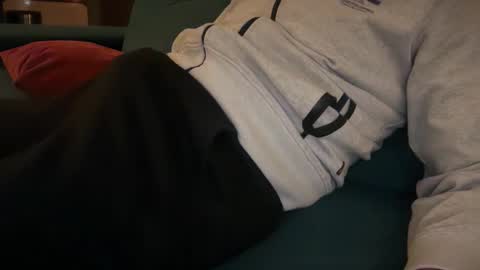 Snapshot of leukurrt chatting on 02-25-26, 07:12 leukurrt online show from 02-25-26, 07:12