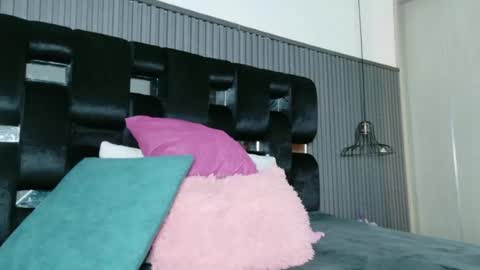 Snapshot of levana1 chatting on 07-19-26, 06:11 levana1 online show from 07-19-26, 06:11