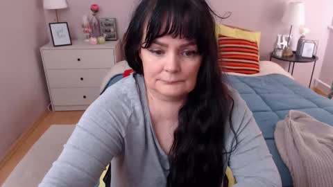 Mary online show from 03-03-26, 01:28