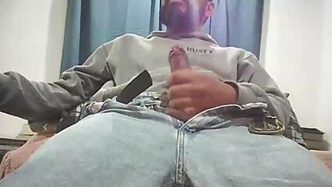 Snapshot of leviatanencasa chatting on 11-03-25, 03:24 leviatanencasa online show from 11-03-25, 03:24