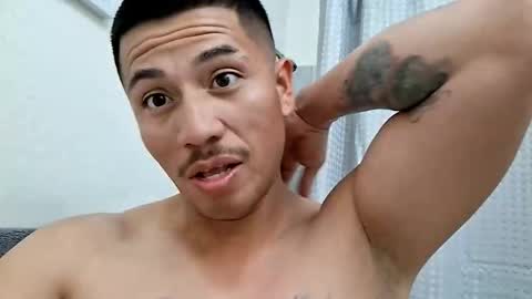 Snapshot of levydakingnum1 chatting on 11-27-25, 09:06 levydakingnum1 online show from 11-27-25, 09:06