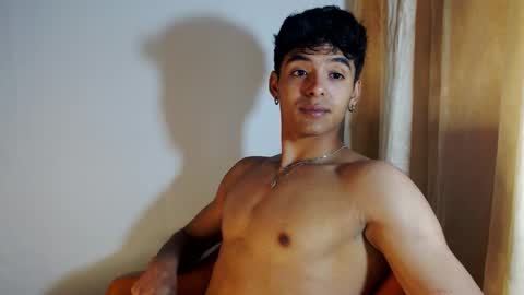 Snapshot of lewis_ly chatting on 12-13-25, 07:53 i am lewis ly EDUARDO MEMDOZA15 online show from 12-13-25, 07:53