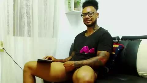 Lewis Strong online show from 12-19-24, 07:51