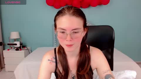 Lexas Room online show from 09-16-25, 04:24