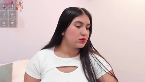 Gabrielle online show from 03-05-26, 10:55