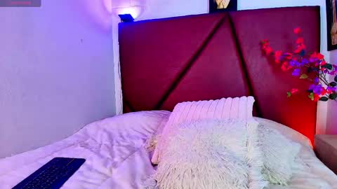 Lexi Howard  online show from 05-29-26, 05:27