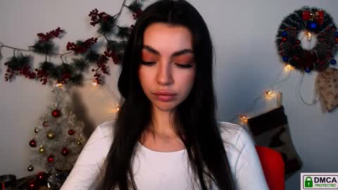 Alexia online show from 12-20-25, 02:02