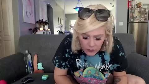 Lexi online show from 01-15-26, 06:55