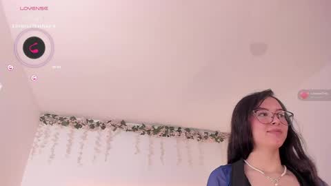 Snapshot of lexie_collins chatting on 04-19-26, 06:10 lexie_collins online show from 04-19-26, 06:10