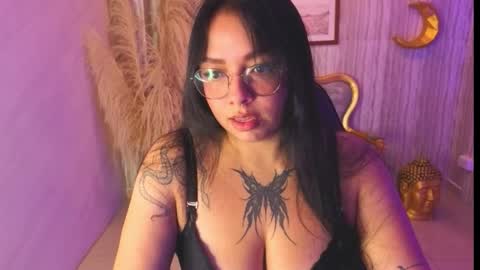 Lexie  online show from 01-13-26, 08:25