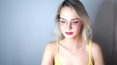 Snapshot of lexie_wild chatting on 01-14-25, 01:15 Lexie online show from 01-14-25, 01:15