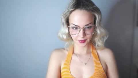 Snapshot of lexie_wild chatting on 01-14-25, 10:23 Lexie online show from 01-14-25, 10:23