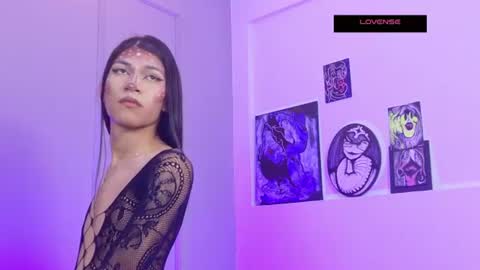 lexielancaster cr online show from 06-12-26, 08:19