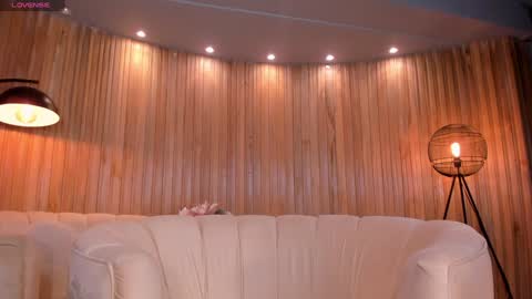 Snapshot of lexiewayne chatting on 12-18-24, 10:46 Lexie online show from 12-18-24, 10:46