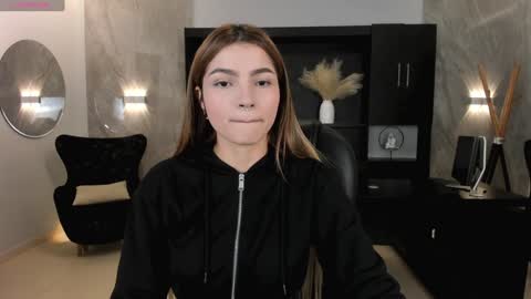 Snapshot of lexiewayne chatting on 12-30-24, 07:53 Lexie online show from 12-30-24, 07:53