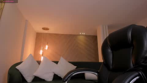 Snapshot of lexiewayne chatting on 01-18-25, 03:49 Lexie online show from 01-18-25, 03:49