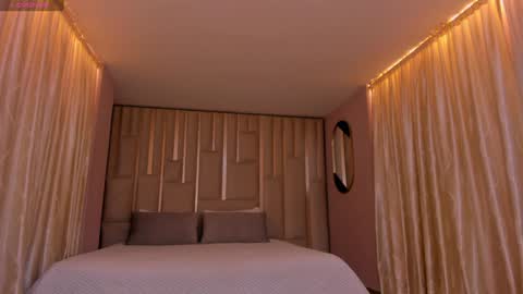 Snapshot of lexiewayne chatting on 02-08-25, 03:42 Lexie online show from 02-08-25, 03:42