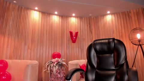 Snapshot of lexiewayne chatting on 02-14-25, 11:42 Lexie online show from 02-14-25, 11:42