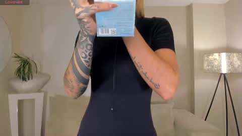 Snapshot of lexiewayne chatting on 06-13-26, 12:03 Lexie online show from 06-13-26, 12:03