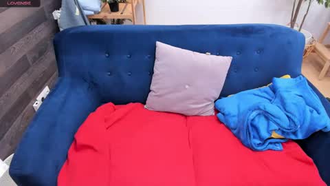 Lexi online show from 02-12-25, 01:06