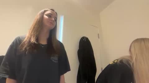 Snapshot of lexiiismith chatting on 03-02-26, 08:26 lexiiismith online show from 03-02-26, 08:26