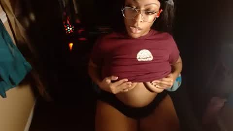 Snapshot of lexijaynex chatting on 11-23-25, 05:07 LEXIJAYNE online show from 11-23-25, 05:07