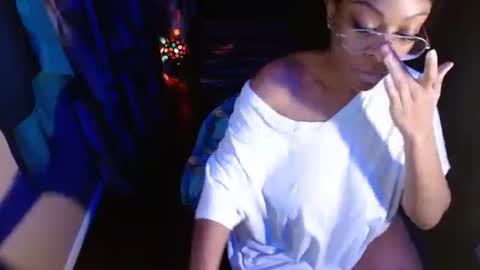 Snapshot of lexijaynex chatting on 01-13-26, 09:25 LEXIJAYNE online show from 01-13-26, 09:25