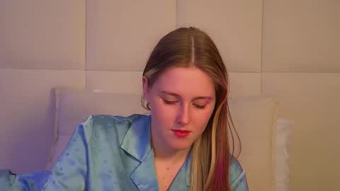 Snapshot of lexireadway chatting on 11-16-25, 06:13 Lexi online show from 11-16-25, 06:13