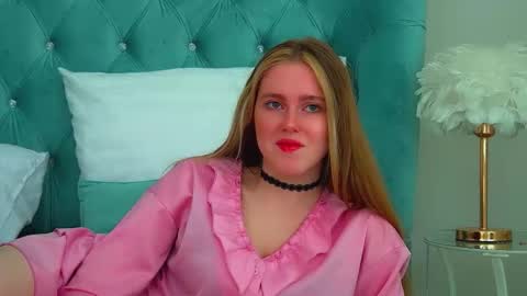 Lexi online show from 03-06-26, 06:32