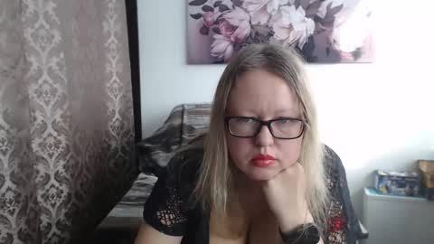 Snapshot of lexisnexiss chatting on 03-21-26, 02:05 Masha and Sasha online show from 03-21-26, 02:05