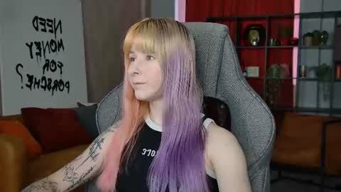 Snapshot of lexiwenford chatting on 08-07-26, 04:14 Lexi Wenford NO NUDE GODDESS online show from 08-07-26, 04:14
