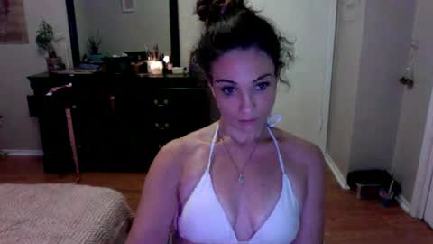 Snapshot of lexwyoex chatting on 10-01-25, 03:45 lexwyoex online show from 10-01-25, 03:45