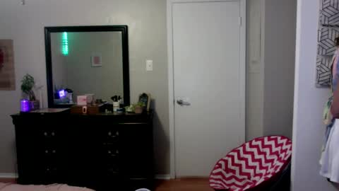 Snapshot of lexwyoex chatting on 10-07-25, 12:08 lexwyoex online show from 10-07-25, 12:08