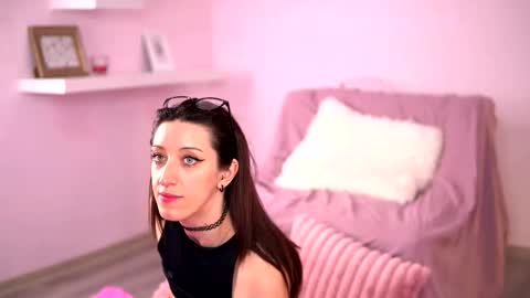 Lexie online show from 09-27-25, 10:04