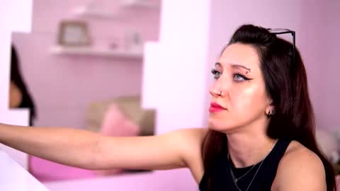 Lexie online show from 10-04-25, 09:13