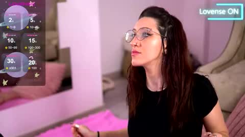 Lexie online show from 10-08-25, 09:23