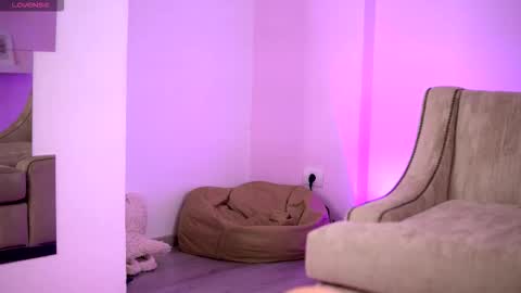 Lexie online show from 10-09-25, 09:24