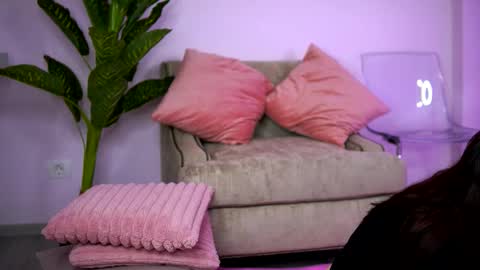 Lexie online show from 10-17-25, 10:34