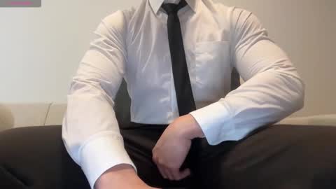 Snapshot of lexxxx442 chatting on 09-17-25, 03:08 AsianKing online show from 09-17-25, 03:08