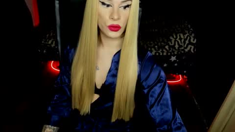 Snapshot of lexxymiss chatting on 10-14-25, 09:26 eva lexy you may call me Miss online show from 10-14-25, 09:26