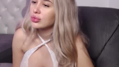 Lexxyselena online show from 09-23-25, 09:29