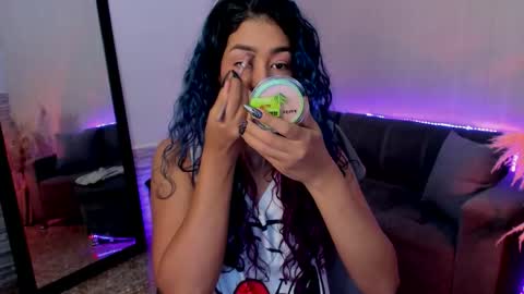 Snapshot of lexy_fox2 chatting on 10-20-25, 04:24 Lexy online show from 10-20-25, 04:24